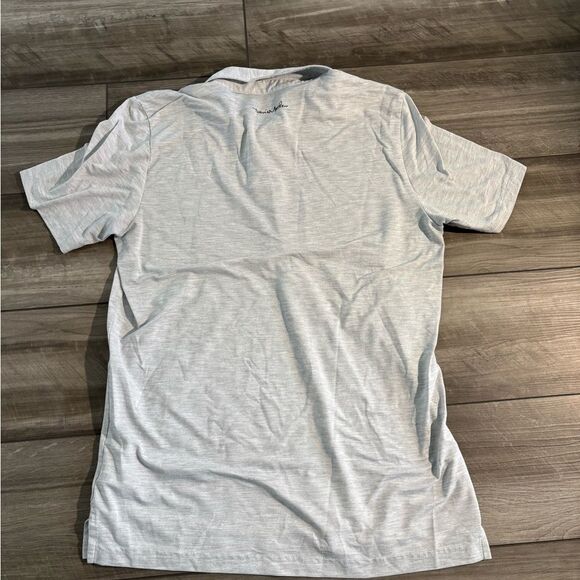 Men’s Travis Matthew Gray Golf Polo Shirt Size Medium Casual - Picture 3 of 5